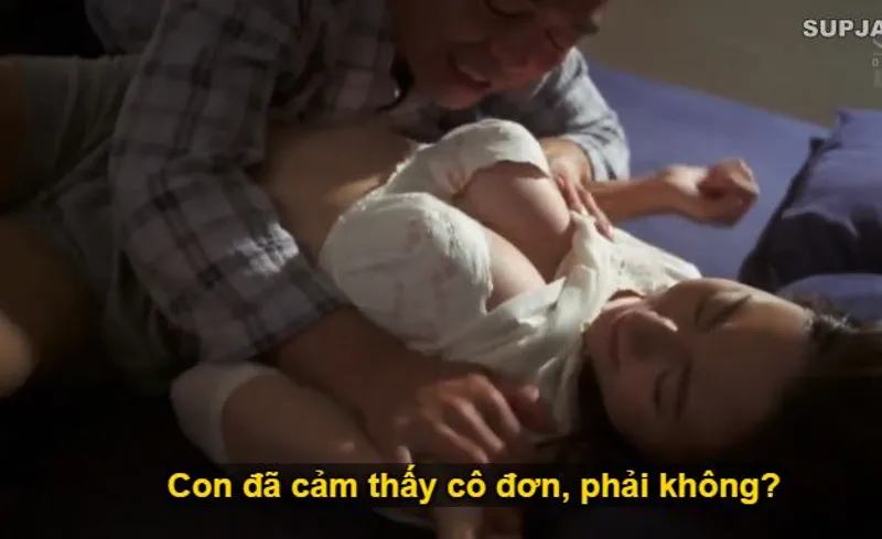 Thấy con trai mải mê công việc khiến người yêu của con trai cô đơn, bố chồng liều lĩnh đè xxx con dâu.